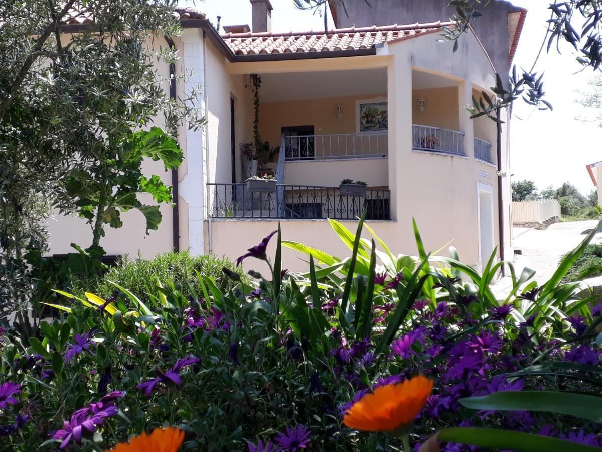 Вилла Casa Dos Amigos Ансьян Экстерьер фото